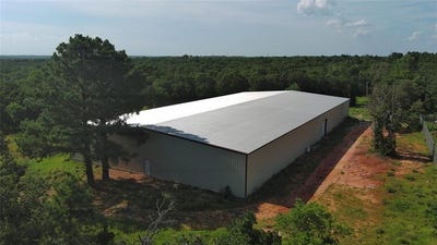 /international/us/23394-e-hill-drive-tecumseh-ok-110119386877/