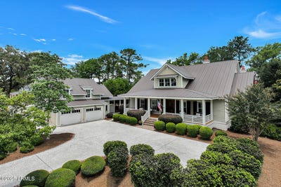 /international/us/24-carrier-bluff-bluffton-sc-110100258929/