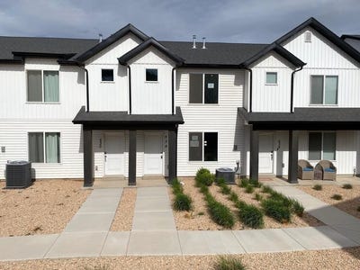 /international/us/536-s-may-dr-cedar-city-ut-110099874262/