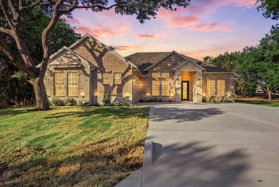 /international/us/24006-oak-shadow-drive-whitney-tx-110110299596/