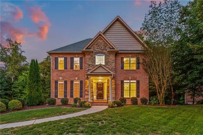 /international/us/1797-ramhurst-drive-clemmons-nc-110110215084/