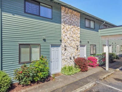 /international/us/1040-s-320th-street-5-federal-way-wa-110107989434/
