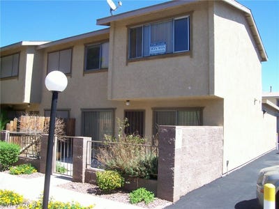 /international/us/2204-silver-pine-drive-las-vegas-nv-110108584704/