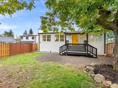 /international/us/2311-sw-6th-ave-camas-wa-110104573185/