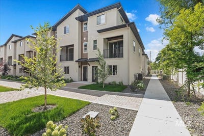 /international/us/1705-s-federal-way-boise-id-110104995475/