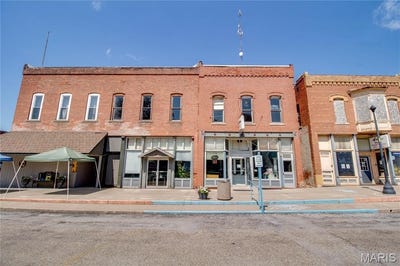 /international/us/223-n-pearl-street-waverly-il-110100806821/