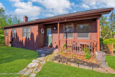/international/us/251-sleepy-hollow-road-athens-ny-110107151668/