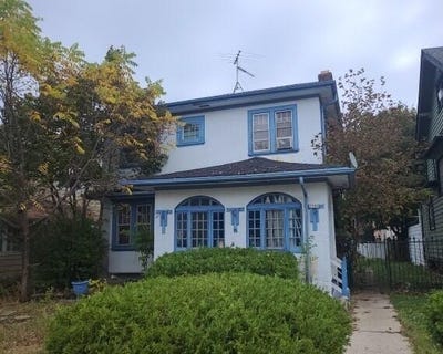 /international/us/2506-n-46th-st-milwaukee-wi-110108300386/