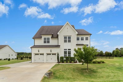 /international/us/2404-georgianna-drive-wake-forest-nc-110108505597/