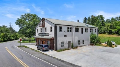 /international/us/610-madola-road-epworth-ga-110100978604/