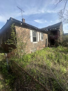 /international/us/1168-harrison-street-gary-in-110107573876/