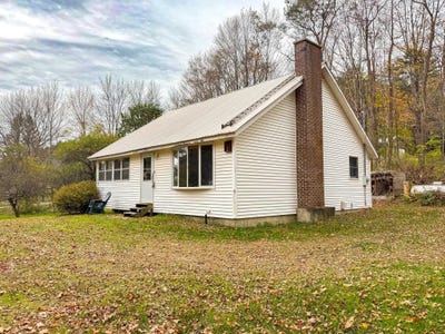 /international/us/1516-vt-rte-113-west-fairlee-vt-110120508605/