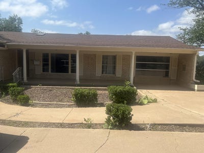 /international/us/3610-avenue-v-snyder-tx-110100926855/
