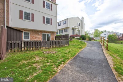 /international/us/14613-tynewick-terrace-silver-spring-md-110099100940/