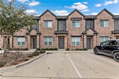 /international/us/1451-associates-avenue-college-station-tx-110108197133/