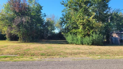 /international/us/1905-sycamore-street-commerce-tx-110120466373/