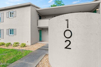 /international/us/102-bob-white-court-daytona-beach-fl-110103405774/