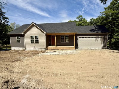/international/us/247-green-holow-road-killingly-ct-110103499751/