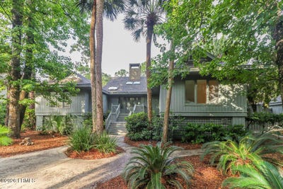 /international/us/16-sandhill-crane-road-hilton-head-island-sc-110109728975/