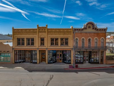 /international/us/1809-plaza-las-vegas-nm-110106530024/