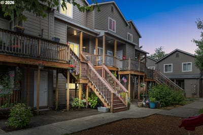 /international/us/695-se-197th-ave-portland-or-110108743332/