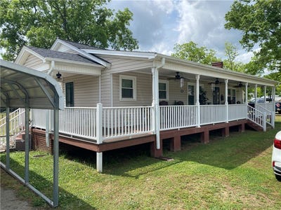/international/us/3-heyward-avenue-honea-path-sc-110108024890/