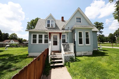 /international/us/607-clay-street-boone-ia-110100816929/