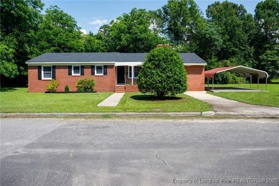 /international/us/106-n-3rd-street-maxton-nc-110100250672/?lang=zh-cn