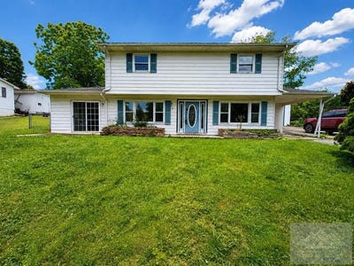 /international/us/183-rock-house-rd-lester-wv-110108710217/
