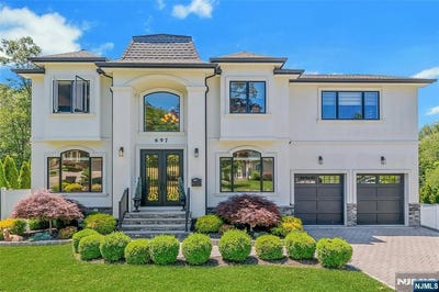 /international/us/697-terrace-drive-paramus-nj-110109024374/