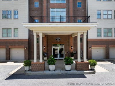 /international/us/220-hugh-shelton-loop-fayetteville-nc-110104237567/
