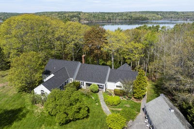 /international/us/31-woodward-farm-road-bristol-me-110108223446/