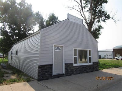 /international/us/207-state-street-brule-ne-110108380406/