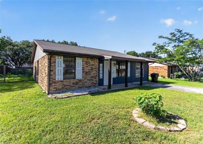/international/us/1308-pendergrass-st-lockhart-tx-110108190124/