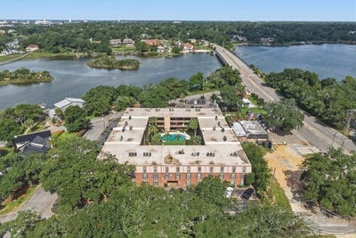 /international/us/300-bayou-blvd-pensacola-fl-110109042250/