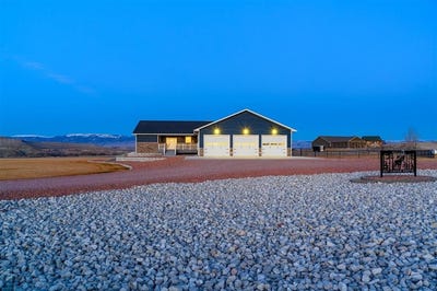 /international/us/207-eagle-dr-greybull-wy-110105845495/