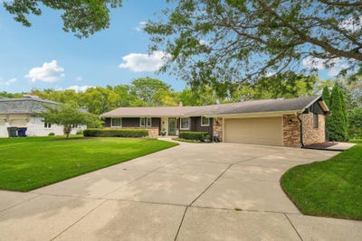 /international/us/3428-s-119th-st-west-allis-wi-110120082572/