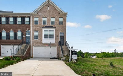 /international/us/15342-ballerina-loop-woodbridge-va-110107384975/