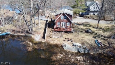/international/us/3-water-st-vernon-twp-nj-110098761802/
