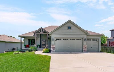 /international/us/211-broadmoor-drive-louisburg-ks-110108497163/