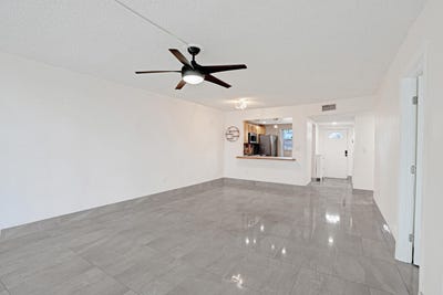 /international/us/8301-sands-point-boulevard-tamarac-fl-110108913844/