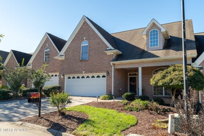 /international/us/1117-creekside-village-way-seymour-tn-110120713229/