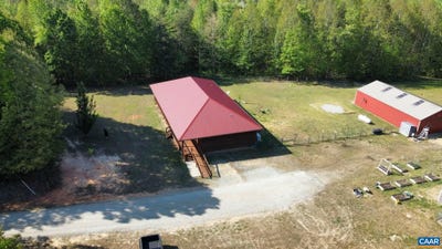 /international/us/469-jenkins-church-rd-cumberland-va-110107169248/
