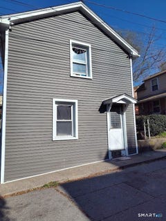 /international/us/13-rose-street-norwich-ct-110107504972/