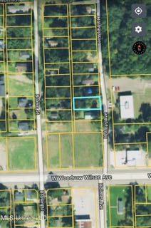 /international/us/holmes-avenue-jackson-ms-110107057907/