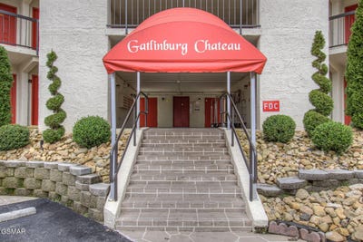 /international/us/102-baskins-creek-bypass-gatlinburg-tn-110106126016/