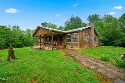 /international/us/3081-ervintown-road-castlewood-va-110107892138/