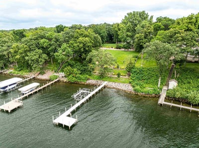 /international/us/00-1st-street-west-okoboji-ia-110101236218/?lang=zh-tw