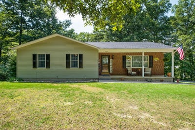 /international/us/2226-east-side-hwy-crimora-va-110101052189/