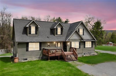 /international/us/2111-coddington-road-brooktondale-ny-110107606695/